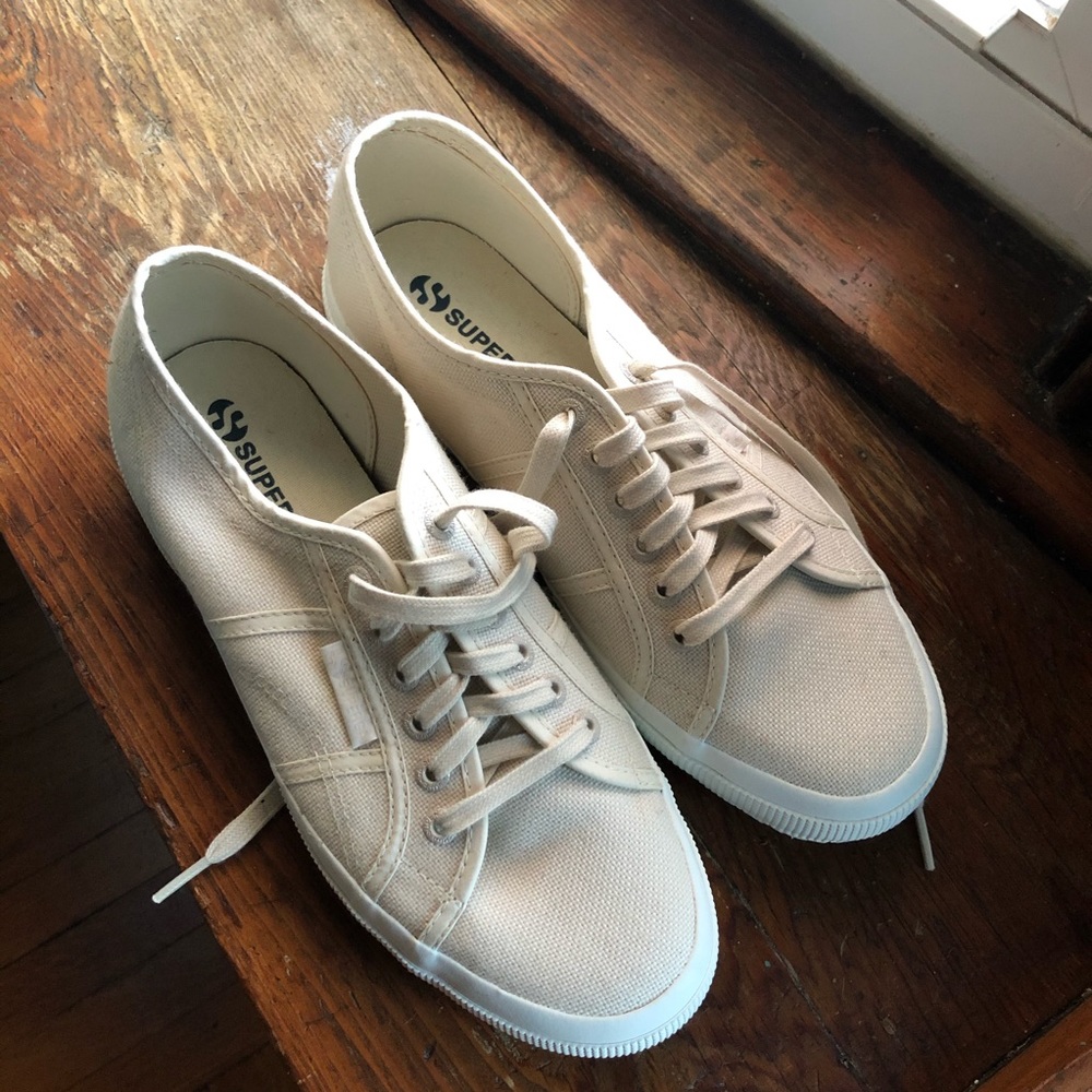 NWOT Superga Sneakers